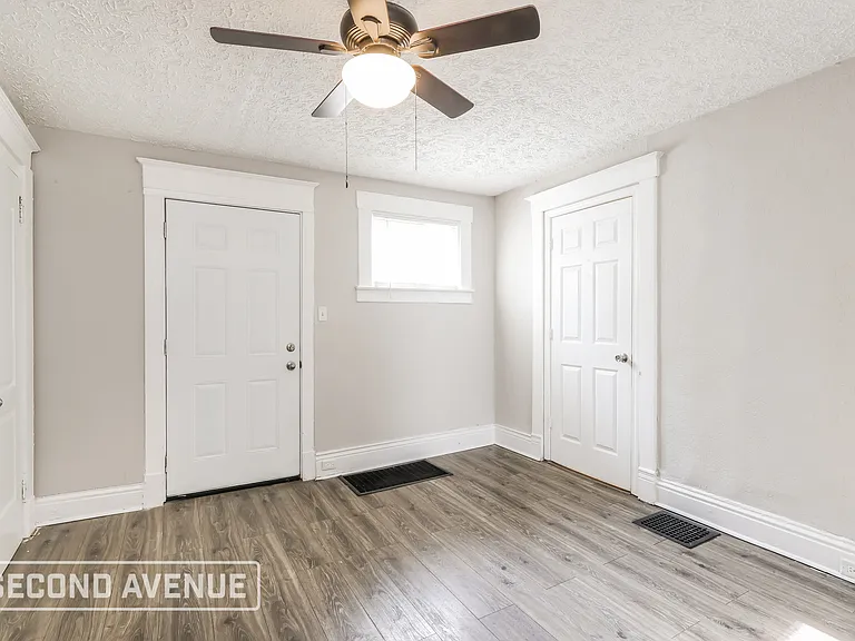 2229 Osage Ave — Photo 12