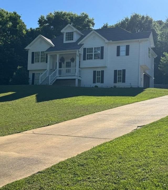 1st image of 157 Dogwood Glen Dr