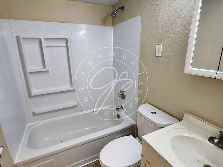 18 Reed St #2 — Photo 10