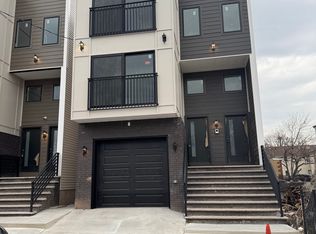 9 Edwin Pl #1, Newark, NJ 07112