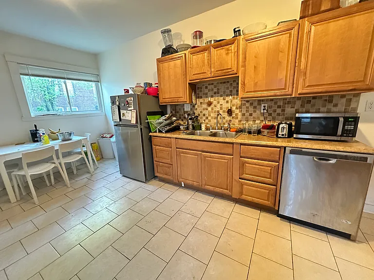 14 Madison St #2 — Photo 11