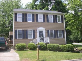 100 Cape Cod Dr, Cary, NC 27511