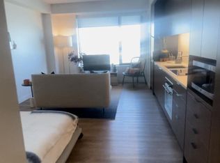 250 Water St #808, Cambridge, MA 02141