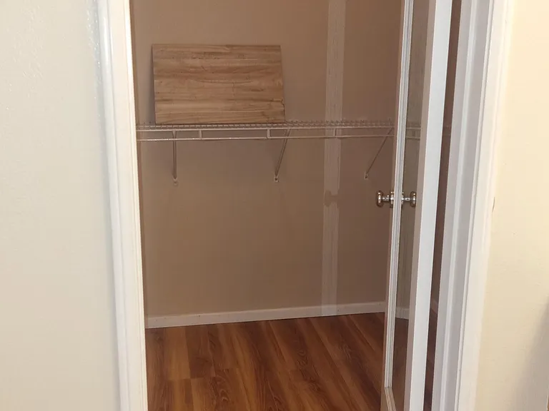 25557 Huxley Dr — Photo 15