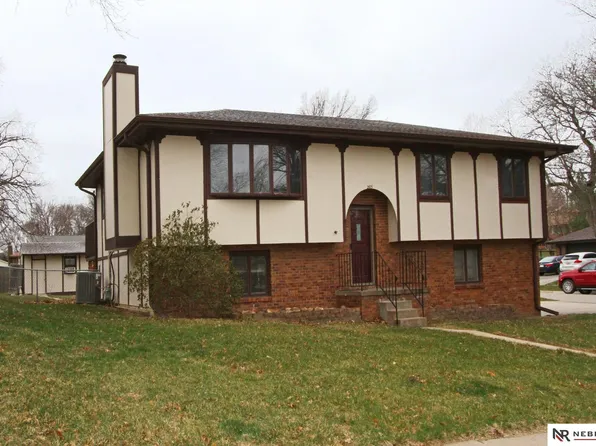 2601 Winchester S, Lincoln, NE 68512