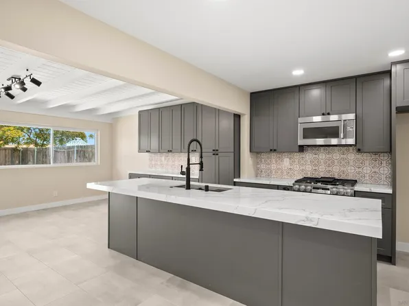 1686 Zoro Way, San Diego, CA 92154