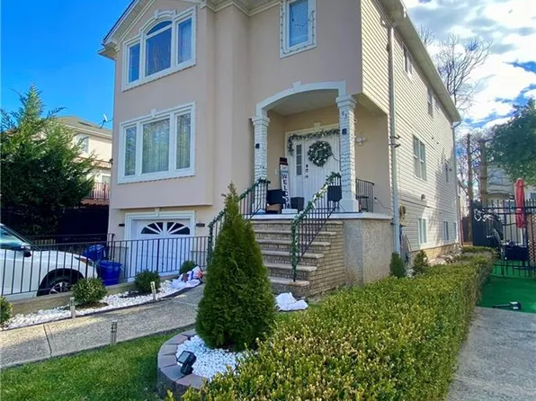43 Lerer Ln, Staten Island, NY 10307