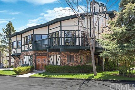 3rd image of 39802 Lakeview Dr APT 18