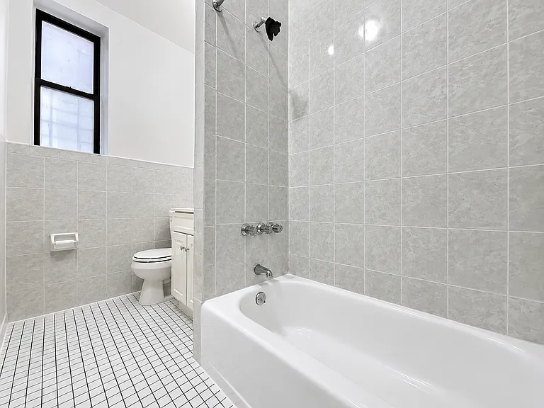 1803 Riverside Dr #1G — Photo 13