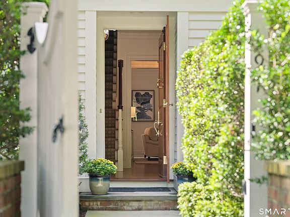 2nd image of 197 Park Street #197