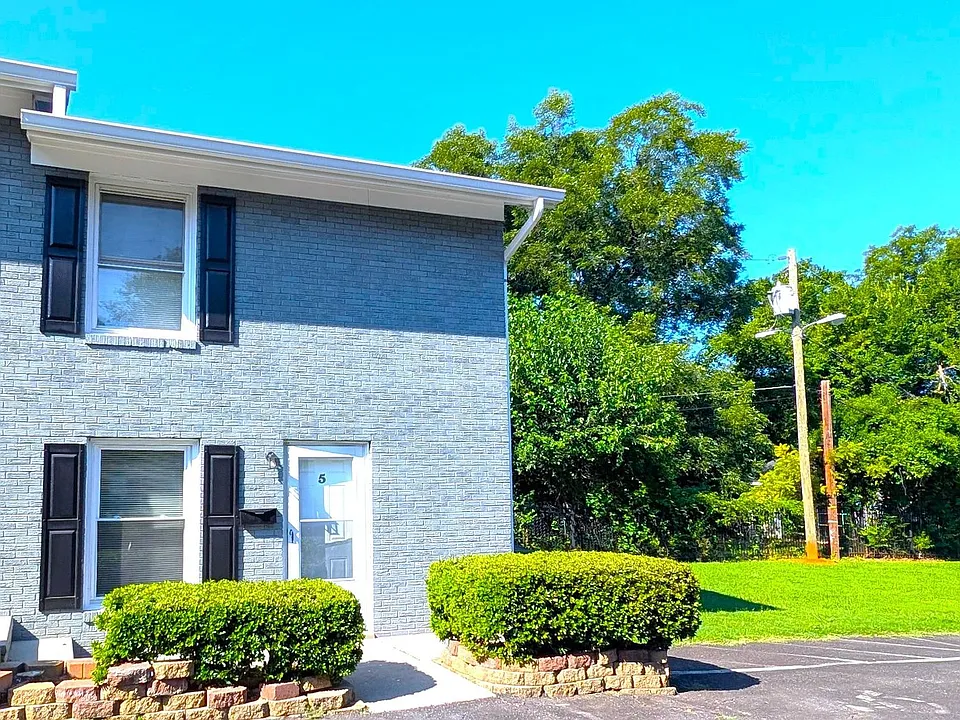 311 Skyland Ave #5