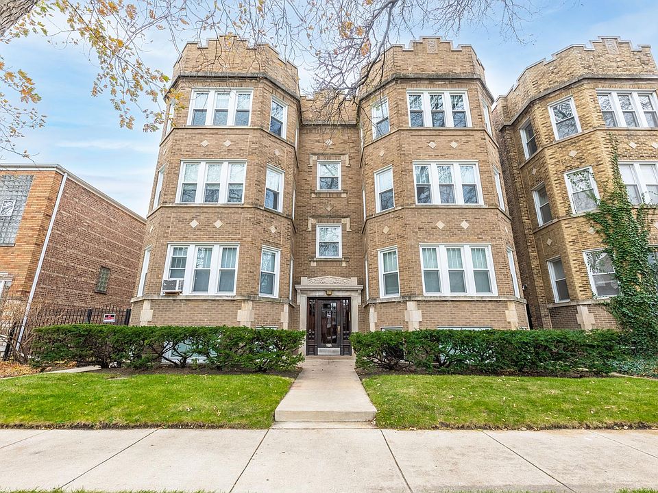 1st image of 7436 N Claremont Ave #2