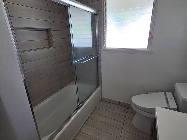 1501 Edris Dr — Photo 3