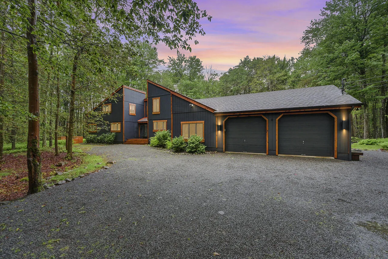 139 Conestoga Trl photo 1