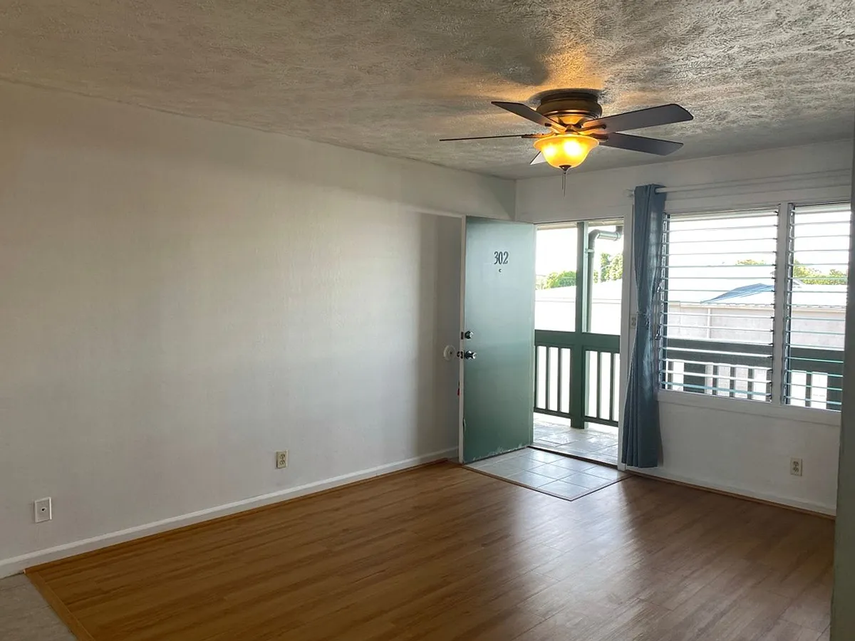 Building Photo - 464 Kalanikoa St #302