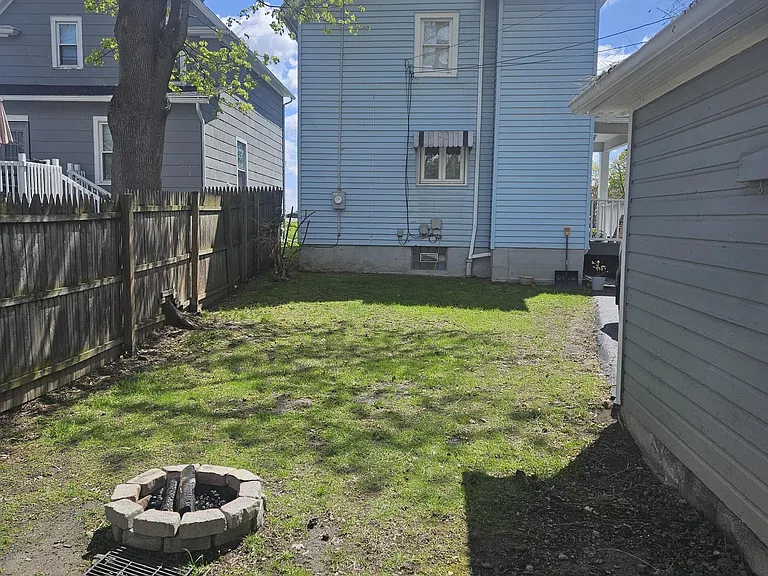 1535 South Ave — Photo 11