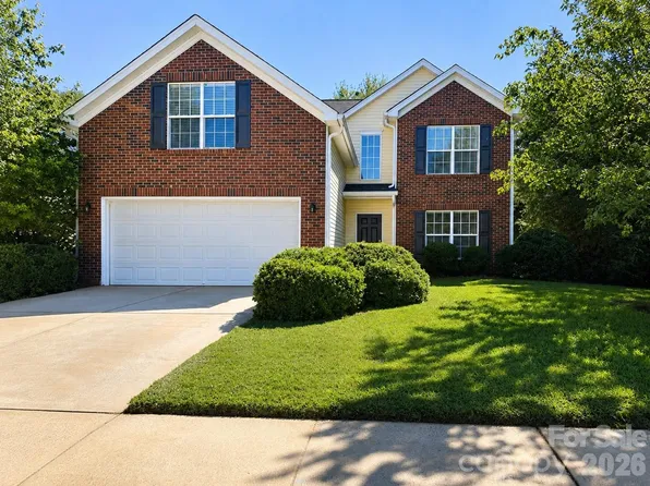 8353 Chatsworth Dr, Indian Land, SC 29707