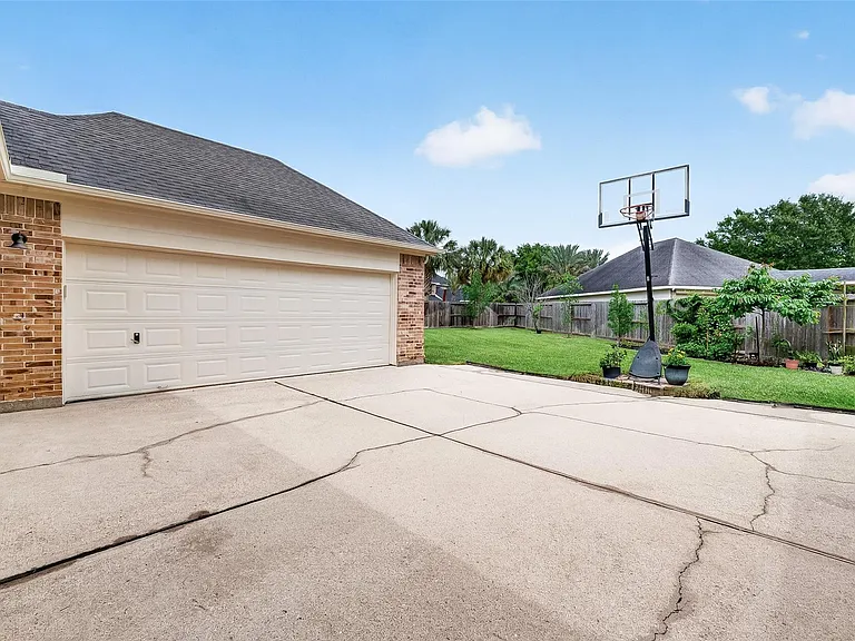 3406 Mystic Port Ct — Photo 48