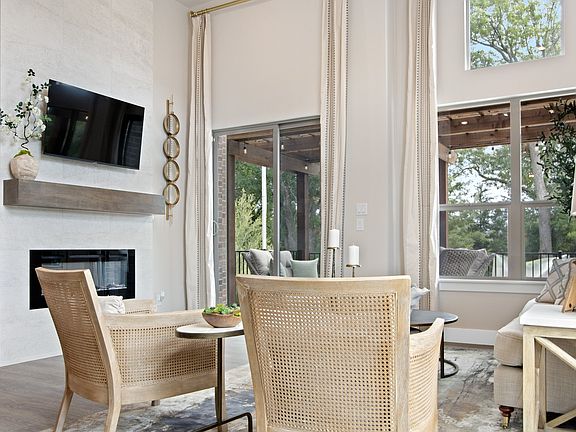 7th image of this home