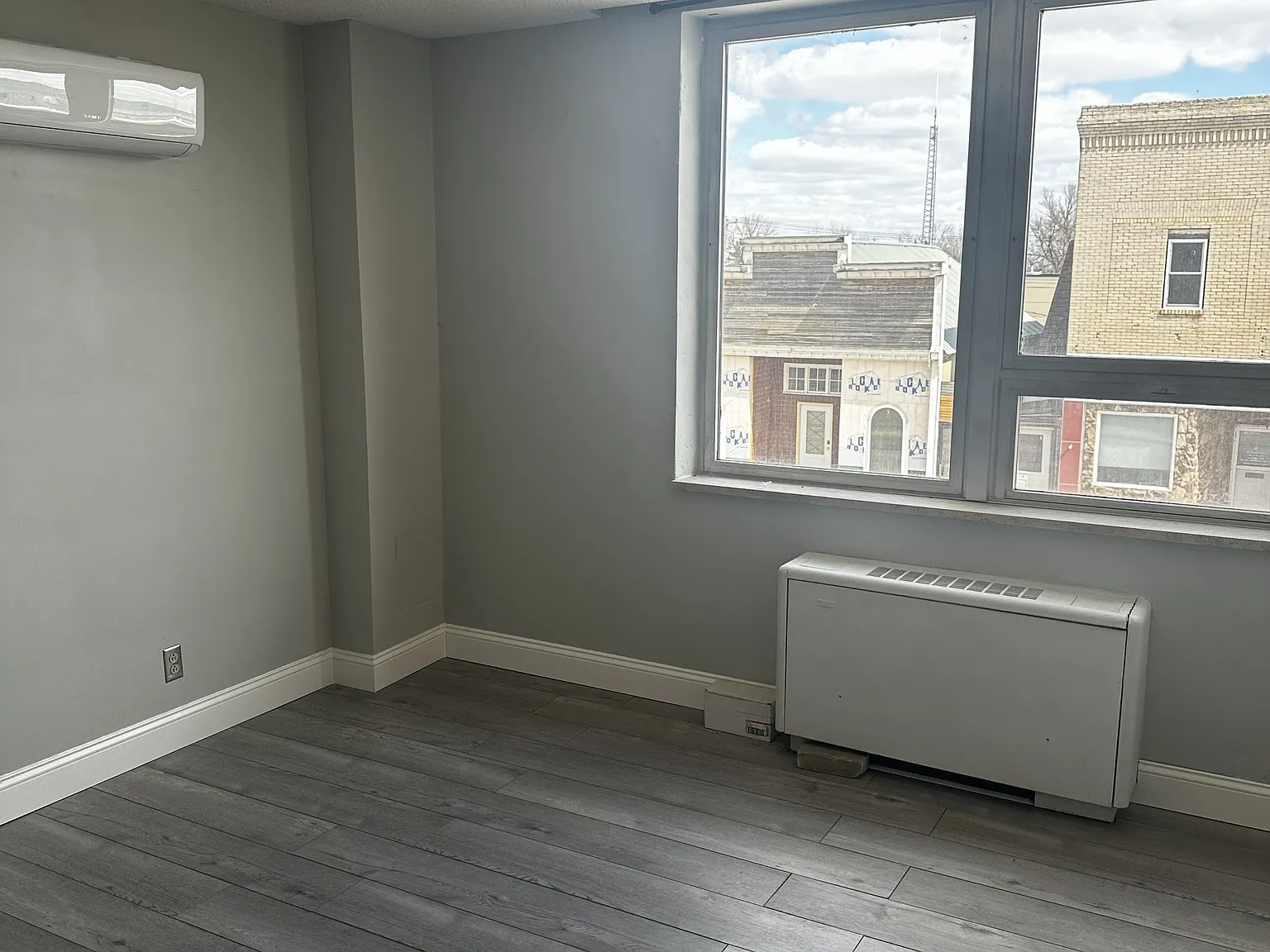 120 South Main Street - 202 — Photo 2