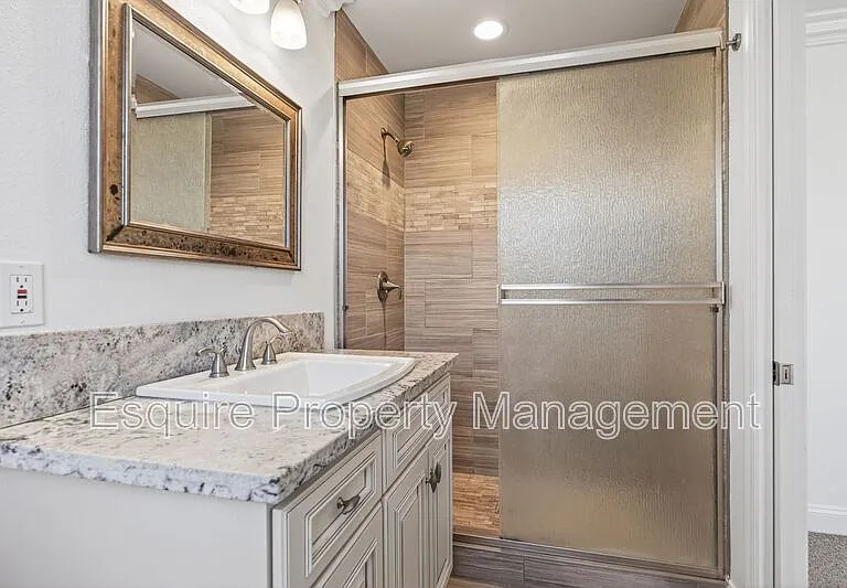 1218 N Olive St #A — Photo 13