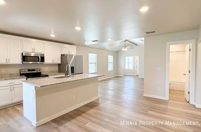 7806 Elm Ave — Photo 8