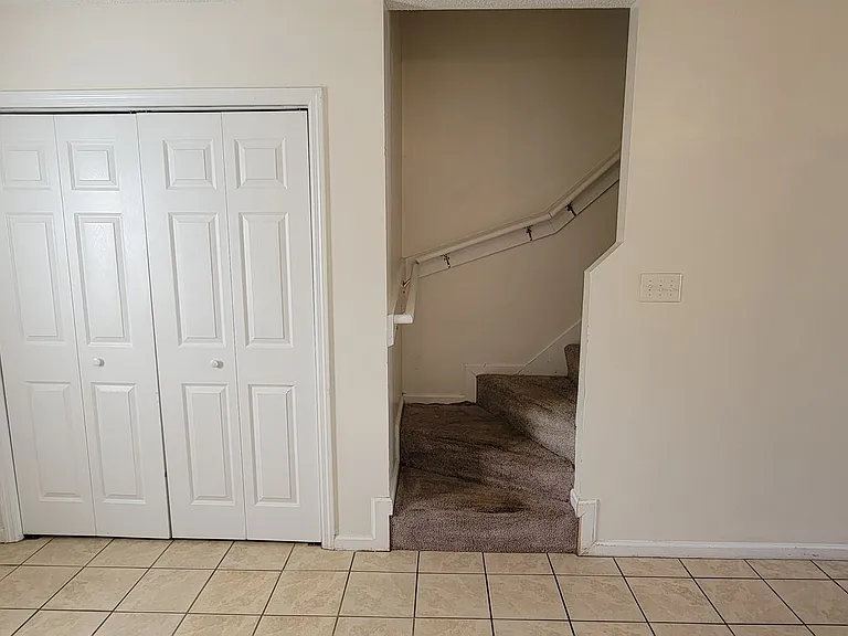 106 Pinegrove Ct — Photo 16