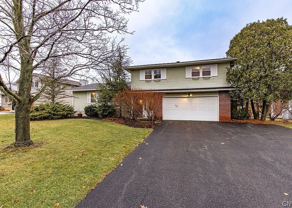1st image of 4895 Canterbury Dr