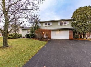 4895 Canterbury Dr, Manlius, NY 13104