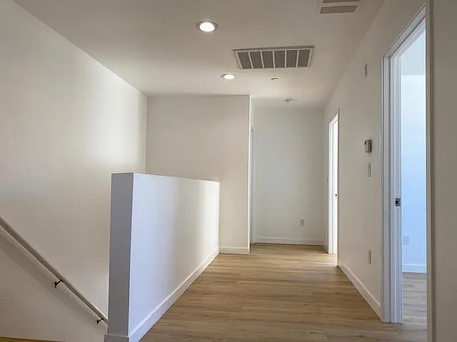 2439 Malabar St — Photo 8