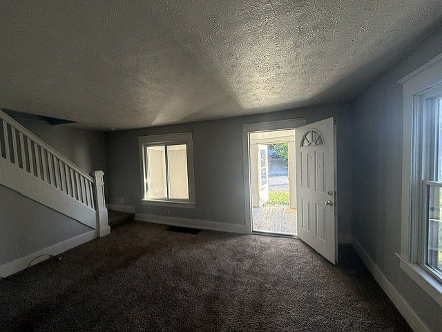 1st image of 111 W Wilson Ave