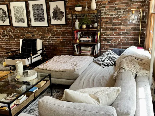 (undisclosed Address), Boston, MA 02114