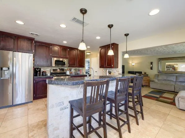7200 Maretha St, Citrus Heights, CA 95610
