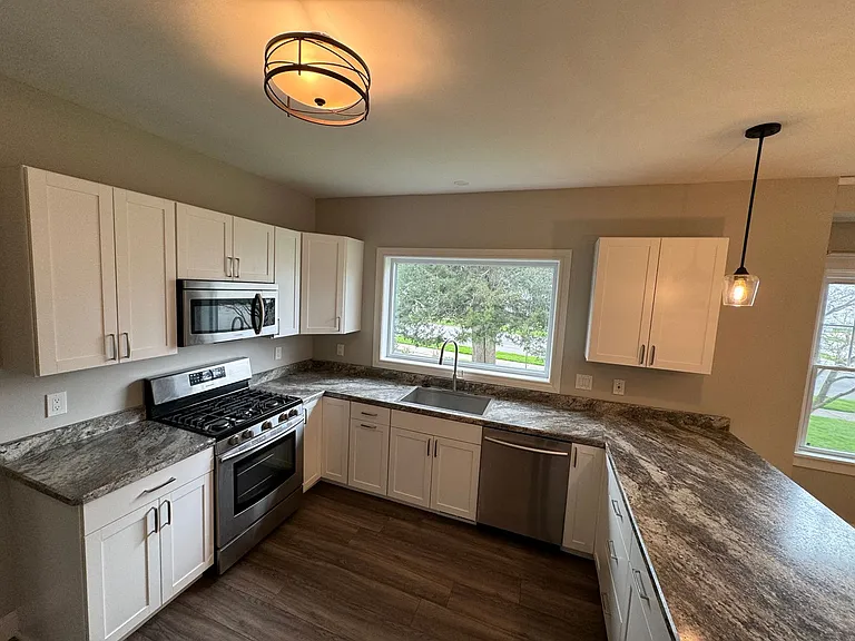 2719 Leibel Pl — Photo 7