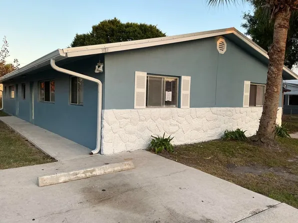 812 N 24th St, Fort Pierce, FL 34950
