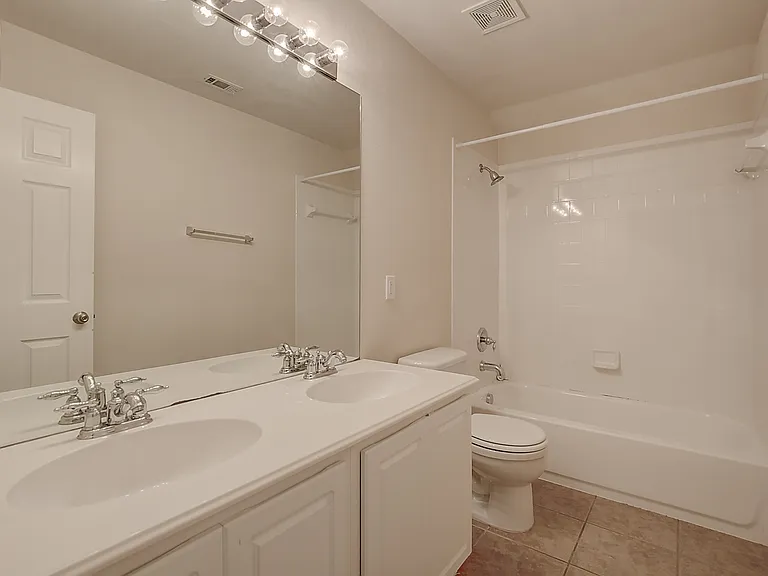 2609 Monroe Dr — Photo 26