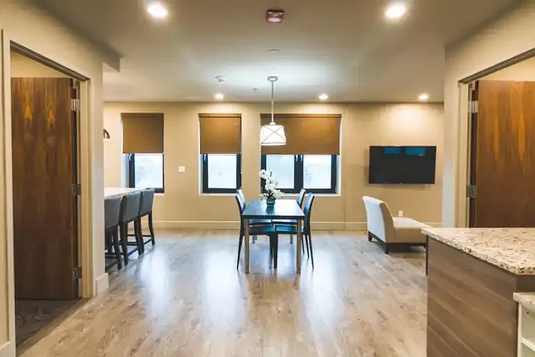 1011 Ouellette Ave #602 — Photo 8