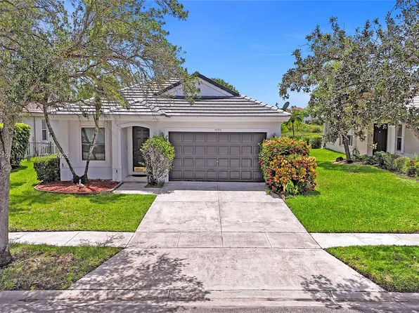 1050 SW 164th Ave, Pembroke Pines, FL 33027
