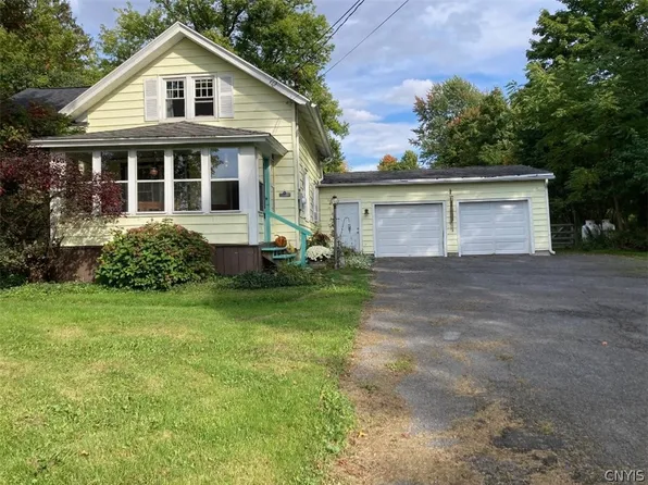 1872 Rose Hill Rd, Skaneateles, NY 13152