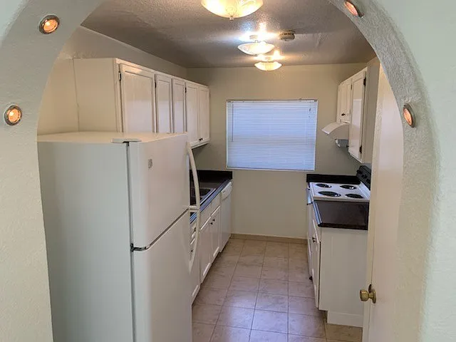 5425 Genoa Ln — Photo 6