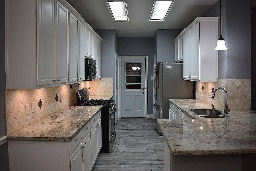 1st image of 17243 Oakwood Chase Dr