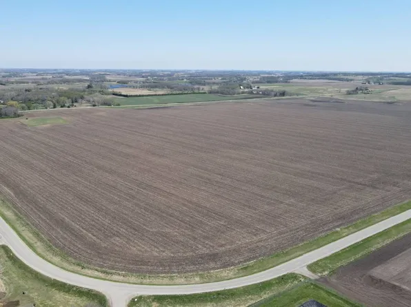 1 330th St, Forest City, IA 50436