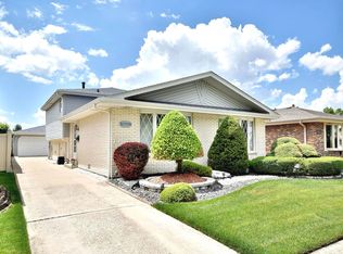 10118 S Springfield Ave, Chicago, IL 60655