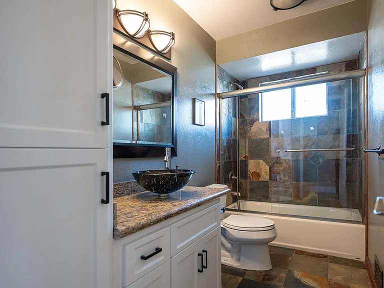 783 Foothill Dr — Photo 26