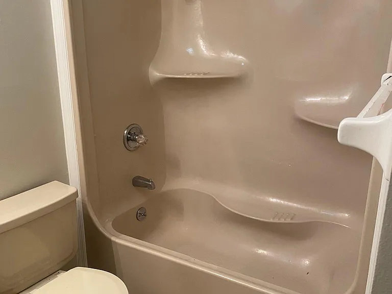2nd bathroom