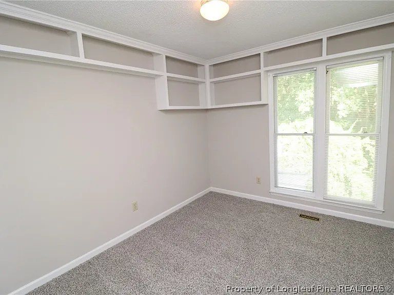 118 Planetree Ln — Photo 24