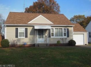 3521 Birchdale Rd NW, Canton, OH 44708