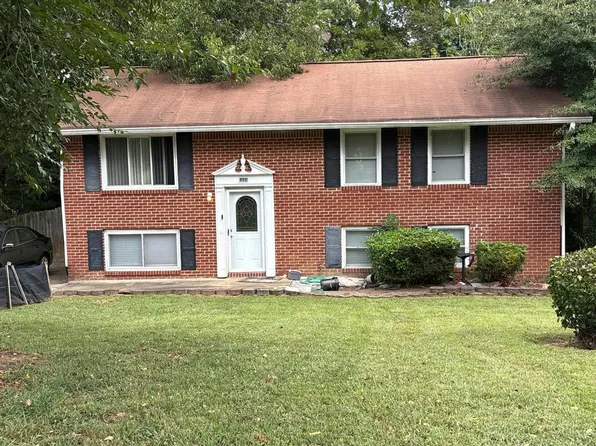 6644 Green Meadows Ln, Morrow, GA 30260