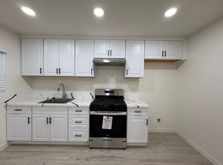 4425 W 172nd St, Lawndale, CA 90260