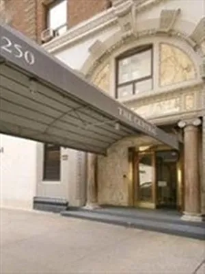 Rented by Corcoran | media 18